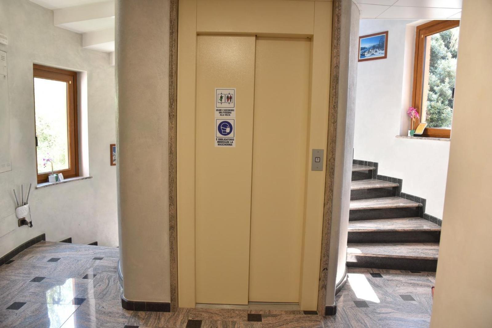 Hotel Sirio Rotonda Ngoại thất bức ảnh